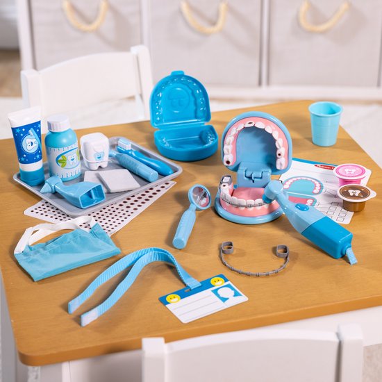 Melissa & Doug - Tandarts speelset - 25-delig - Met trillend gereedschap