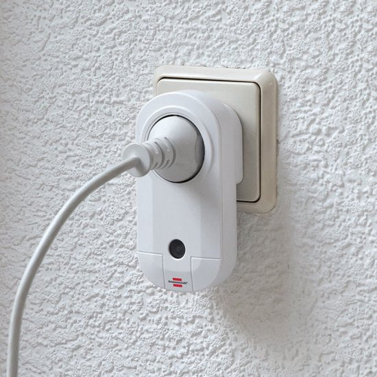 Brennenstuhl RC CE1 3001, set van 3 draadloze stopcontacten (met handzender en verhoogde aanraakbescherming) wi