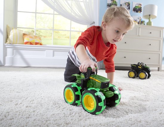 Monster Lightning Wheels Tractor - John Deere