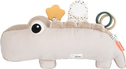 Done By Deer Croco Activiteiten Knuffel Sand