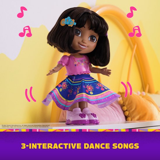 Dora - Dansen met Dora, interactieve dansende pop met 2 rokken, tweetalige zinnen en muziek