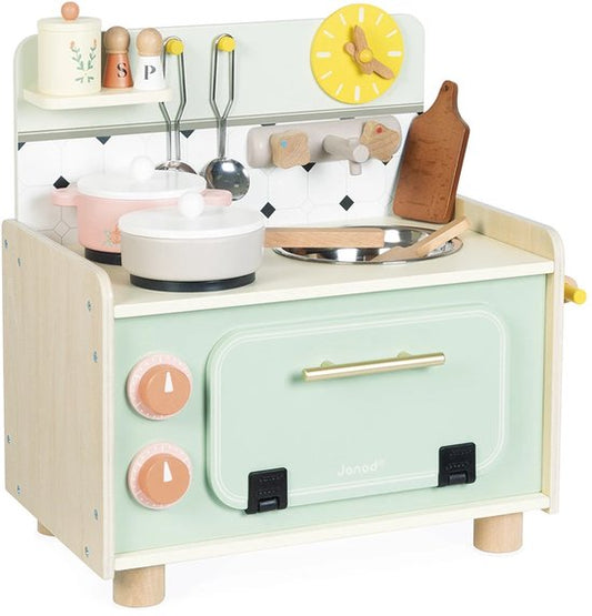 Janod Shiny Grandma - Kleine Houten Speelkeuken – Inclusief 11 Accessoires – Perfect Voor Kleine Koks - Gemaakt Van FSC® Gecertificeerd Hout – Geïnspireerd Op Oma's Keuken - Vanaf 3 Jaar