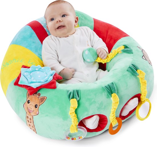 Sophie de giraf Baby Seat & Play - Babystoel met activiteiten - Baby speelgoed - Kraamcadeau - Babyshower cadeau - Vanaf 3 maanden - 27 x 55 x 50 cm